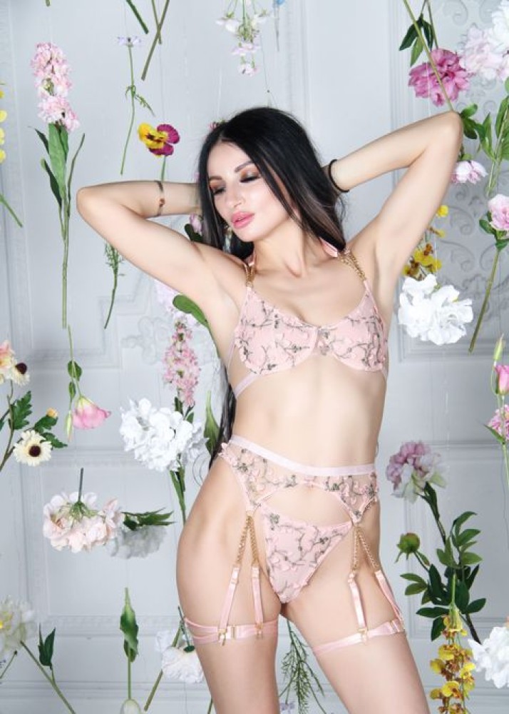 Индивидуалка Камила фото № 2 в городе Балаково